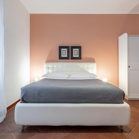 Giulia Apartment In Trastevere Rom Exteriör bild