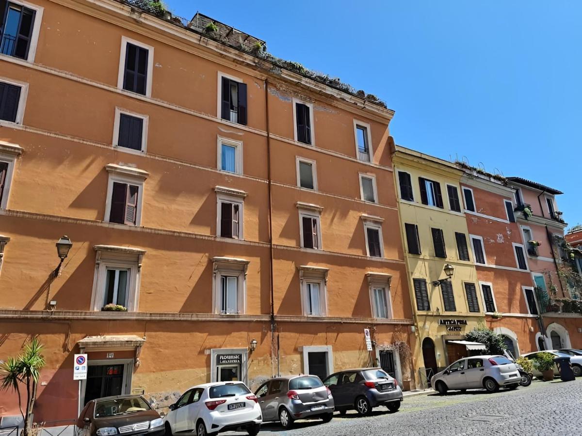 Giulia Apartment In Trastevere Rom Exteriör bild