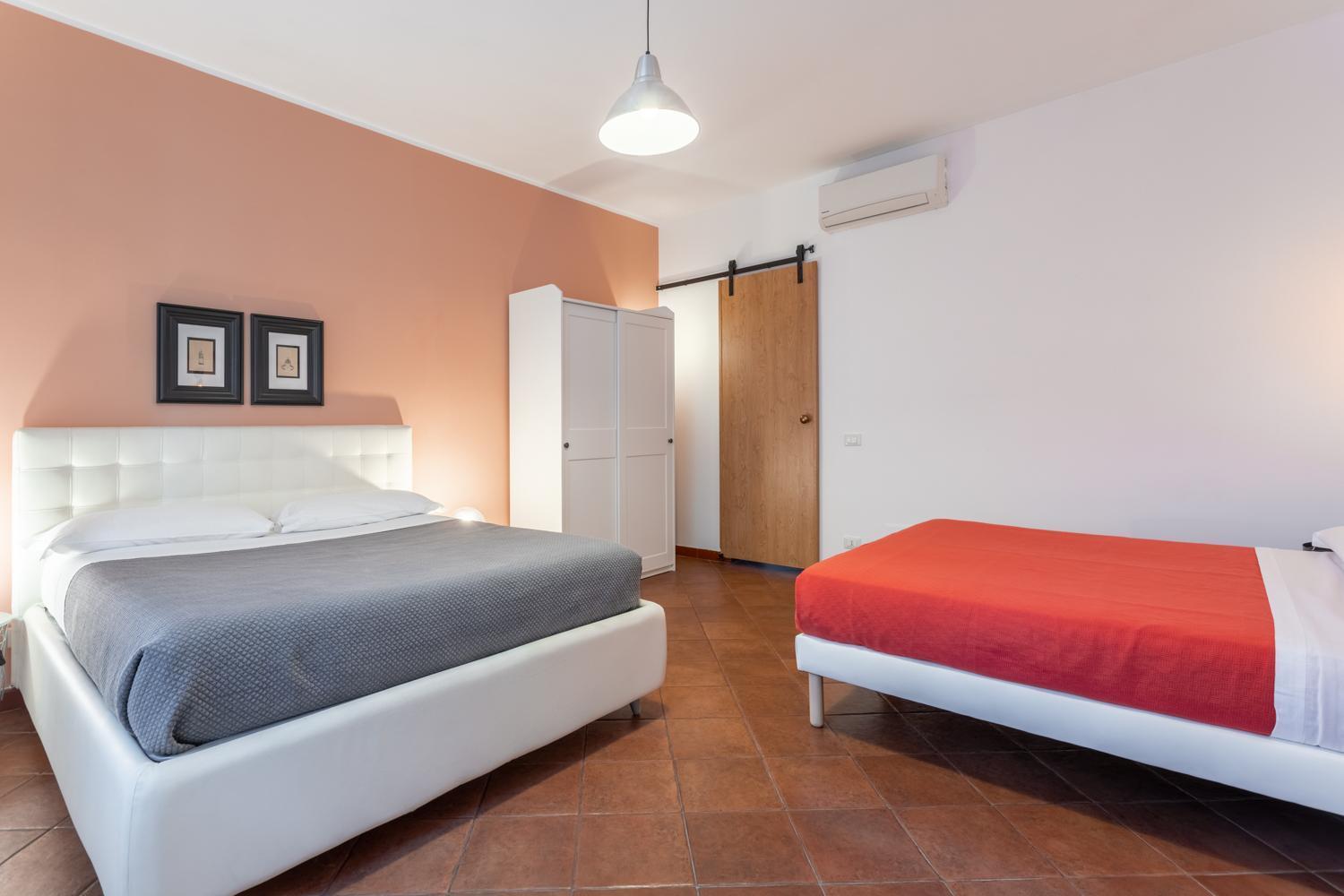 Giulia Apartment In Trastevere Rom Exteriör bild